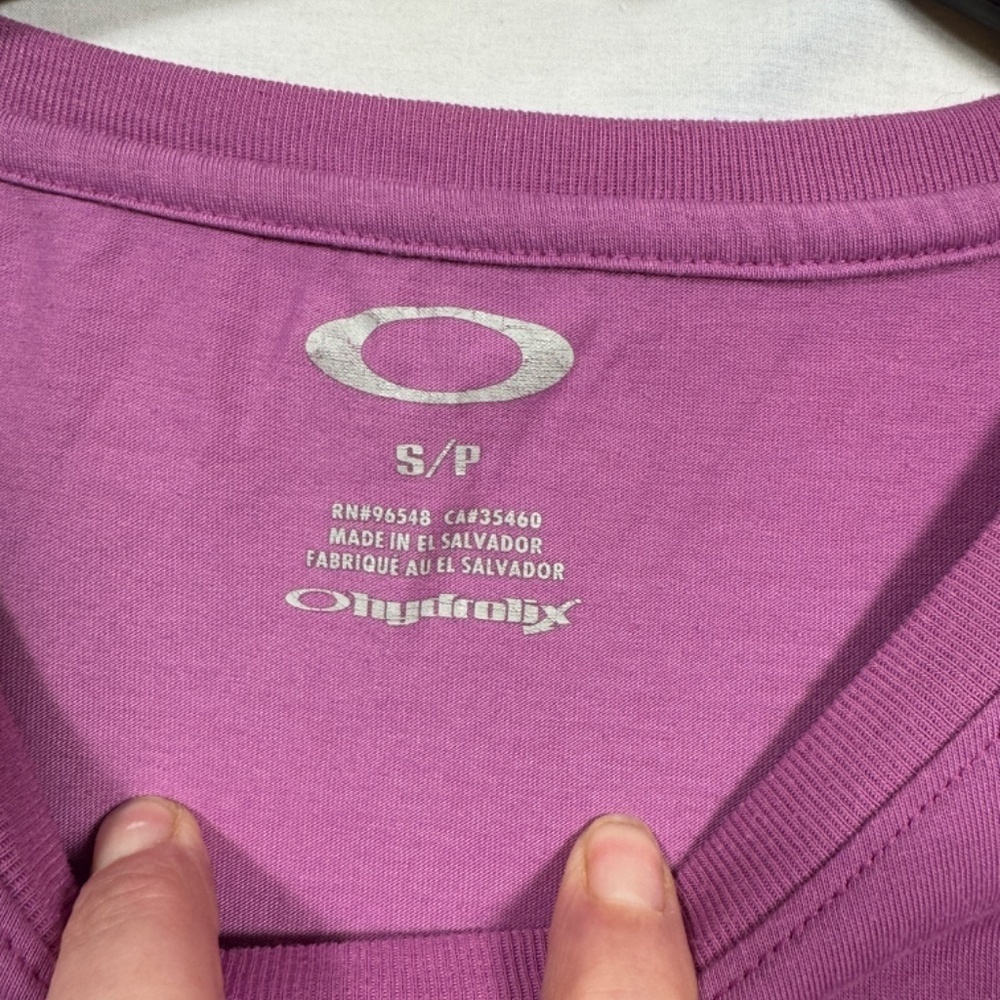 Oakley T-Shirt Womens Size Small Pink Short Sleeve Casual Spellout Graphic - Picture 6 of 6